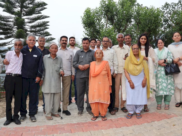 विधानसभा कल्याण समिति ने किया बाल व वृद्ध देखभाल केंद्रों का निरीक्षण