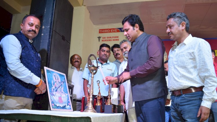 समग्र पर्यटन विकास की दिशा में प्रदेश सरकार अग्रसर - आर.एस. बाली