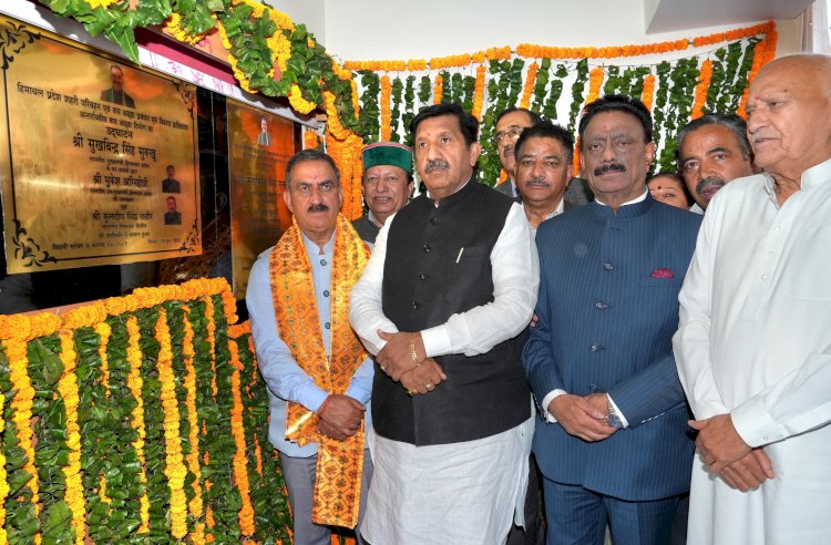 मुख्यमंत्री ने ठियोग में एचआरटीसी का सब डिपो और वर्कशॉप खोलने की घोषणा की
