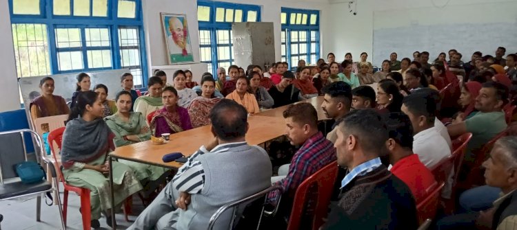 पी एम श्री विद्यालय नौहरा धार में ऐतिहासिक शिक्षा संवाद