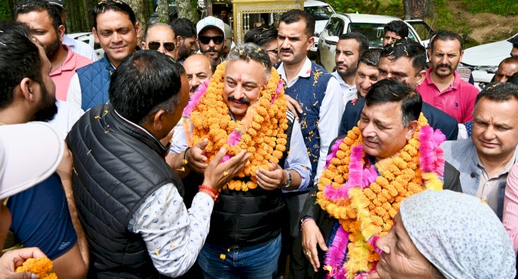 युवाओं के चरित्र निर्माण में खेलों की अहम भूमिका : रोहित ठाकुर