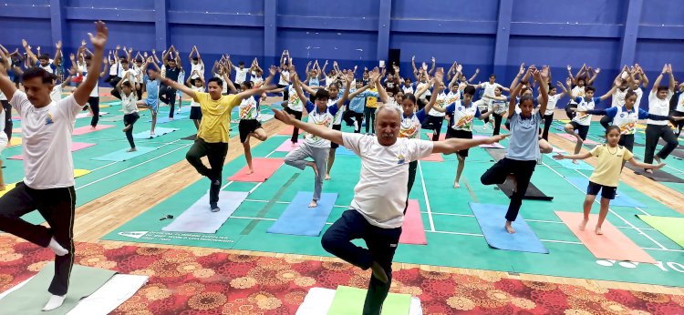 अपनी दिनचर्या में योग के लिए अवश्य निकालें समय : सुनील शर्मा बिट्टू