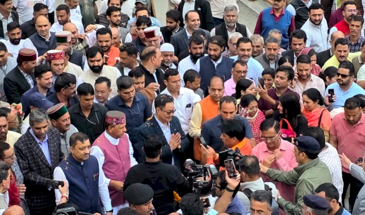 पौधारोपण, प्रदर्शन, मॉक पार्लियामेंट और संगोष्ठी के माध्यम से केंद्रीय मंत्री रिजिजू ने मनाए आपातकाल के 50 वर्ष