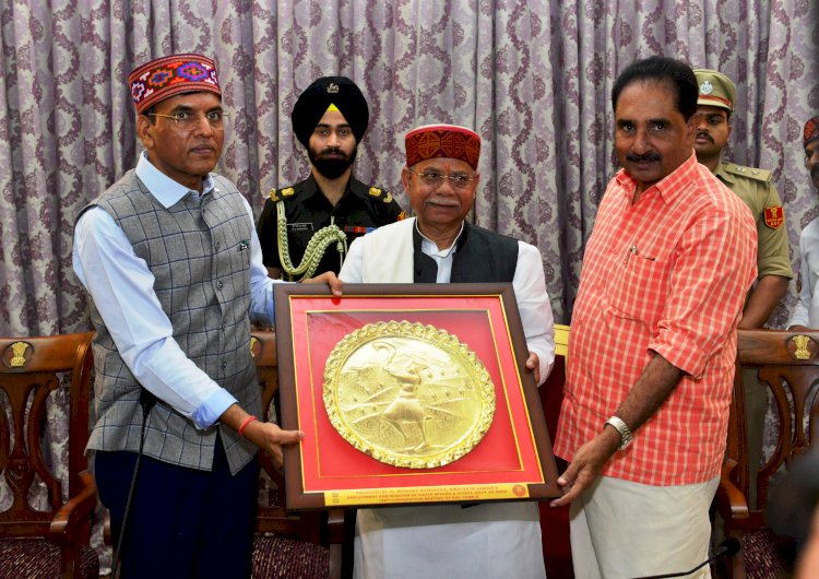 केंद्रीय मंत्री मनसुख मांडविया ने राज्यपाल के नशामुक्त अभियान को भरपूर सहयोग का आश्वासन दिया.... ईएसआईसी को नशा विरोधी पहल से जोड़ा जाएगा