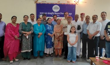 महान साहित्यकार चंद्रधर शर्मा गुलेरी की जयंती पर सजी कवियों की महफिल