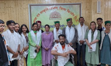 चंद्रधर शर्मा गुलेरी जयंती के अवसर पर जिला किन्नौर के जिला परिषद सभागार में कवि सम्मेलन आयोजित