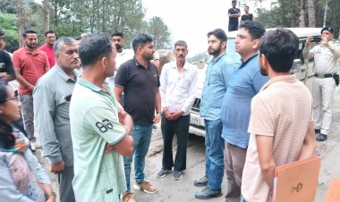 प्राकृतिक आपदा से प्रभावित बिजली, पानी और सड़क जैसी मूलभूत सुविधाओं को बहाल करने के लिए युद्ध स्तर पर किया जा रहा कार्य: उपायुक्त