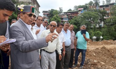 धर्मपुर दौरे पर पहुंचे स्वास्थ्य एवं परिवार कल्याण मंत्री, आपदा प्रभावित क्षेत्रों का लिया जायजा