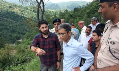 आपदा में हुए नुकसान का आकलन करने मंडी पहुंचा अंतर मंत्रालयीय केंद्रीय दल, धर्मपुर क्षेत्र में लिया जायजा