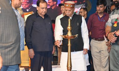 राज्यपाल शिव प्रताप शुक्ल ने मिंजर मेले की सांस्कृतिक संध्या का शुभारंभ किया