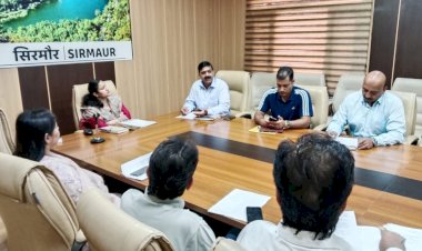 उपायुक्त की अध्यक्षता में जिला खाद्य सुरक्षा समिति की बैठक हुई आयोजित, फूड सैंपलिंग तेज करने के दिए निर्देश