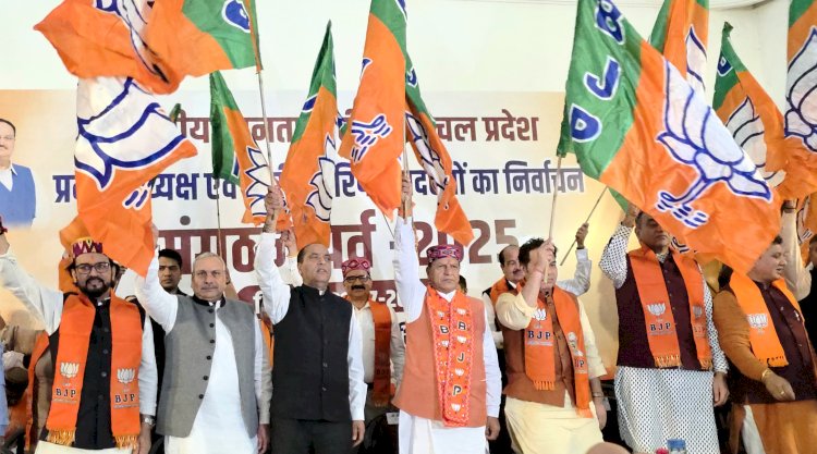 भाजपा प्रदेश अध्यक्ष की घोषणा करने जितेंद्र सिंह पहुंचे शिमला, डॉ राजीव बिंदल को घोषित किया प्रदेश अध्यक्ष