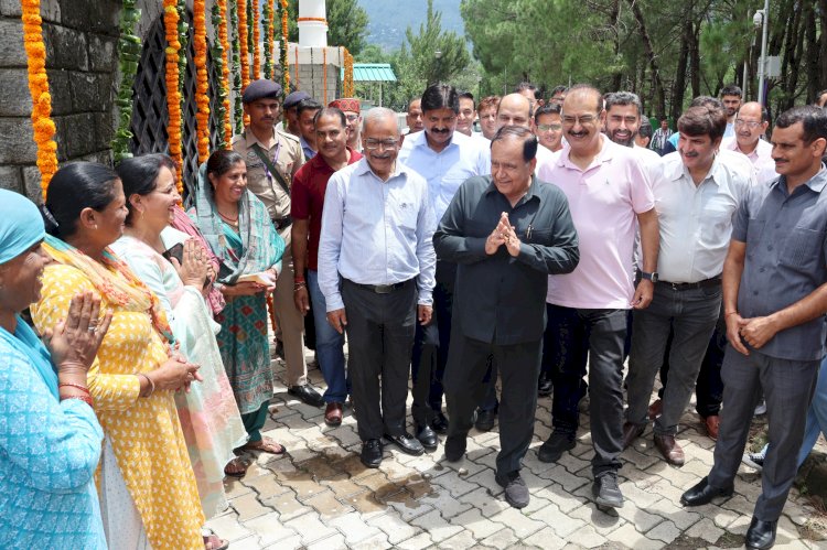तपोवन विधानसभा परिसर पर्यटकों के लिए खुला, विधानसभा अध्यक्ष ने दिखाई हरी झंडी