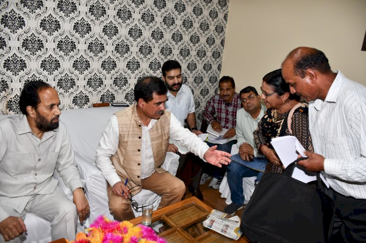 जन-जन का जीवन सरल बनाना ही प्रदेश सरकार का उद्देश्य - संजय अवस्थी