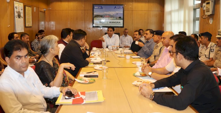 बरिश के रेड अलर्ट के मद्देनजर नदी नालों व जोखिम भरी स्थानों से दूर रहें लोग - हेमराज बैरवा