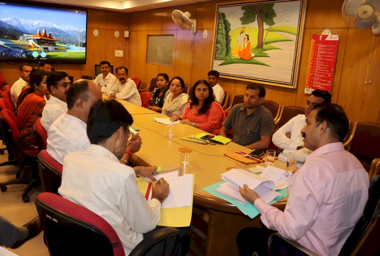 एक पेड माँ के नाम अभियान के तहत स्कूली बच्चे करेंगे पौधा रोपण : एडीसी