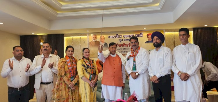 बद्दी के स्नेह मिलन कार्यक्रम में पहुंचने बिंदल