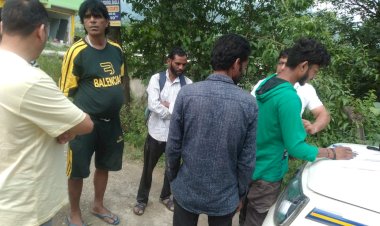 अवैध मछली शिकार पर मत्स्य विभाग की कड़ी कार्रवाई, रंगे हाथ पकड़े 11 व्यक्ति, मौके पर वसूला 12 हजार रुपये जुर्माना