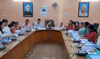 15 वें वित्त आयोग के तहत स्वीकृत विकास कार्यो का निष्पादन समय व पारदर्शिता से पूर्ण करें अधिकारी : सीमा कन्याल