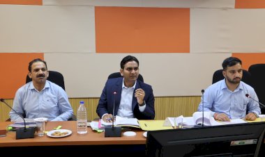 आदर्श गांव योजना के तहत 60 गांव बने माॅडल विलेज : उपायुक्त