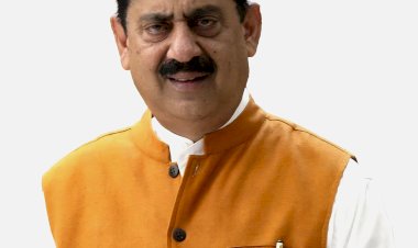 कांग्रेस पार्टी की गुटों का टकराव, अस्थिरता का संकेत : पठानिया