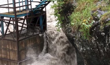 निरंतर हो रही भारी बारिश से मंडी शहर के लिए पेयजल आपूर्ति बाधित, जल शक्ति विभाग ने की सहयोग की अपील