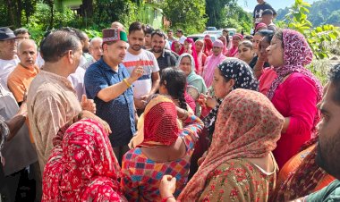 विधायक केवल पठानिया ने केटलू और खरीडी में हालात का लिया जायजा