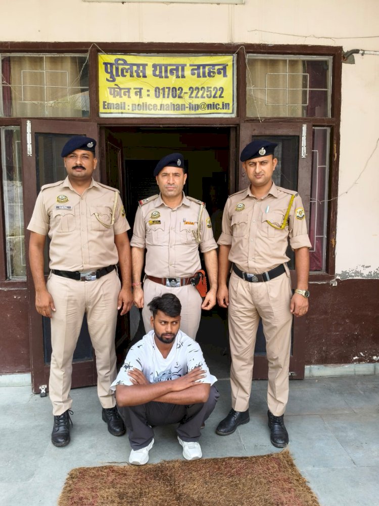 नाहन : सेंट्रल जेल में सजायाफ्ता कुख्यात मुजरिम ने जेल सुपरिडेंट भानु प्रताप शर्मा को दी जान से मारने की धमकी..
