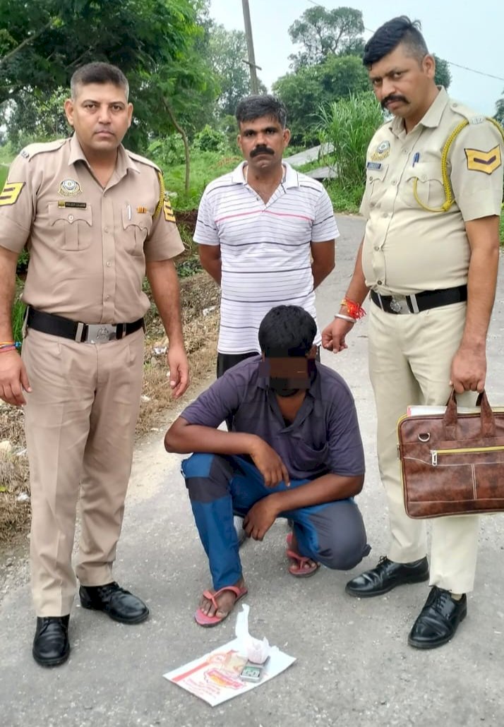 8.90 ग्राम स्मैक पकड़ी: भगवान पुर निवासी धरा....