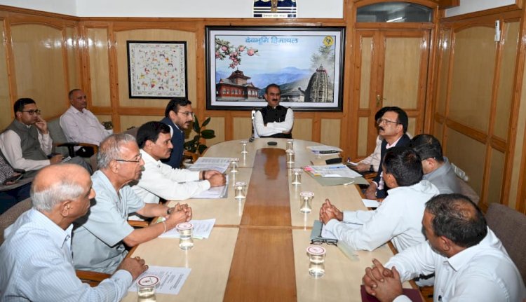 एचपीएसईबीएल की संयुक्त कार्य समिति ने मुख्यमंत्री से भेंट की