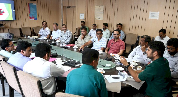 प्रधानमंत्री आदर्श ग्राम योजना की प्रगति की समीक्षा, 11 ग्राम विकास योजनाएं अनुमोदित