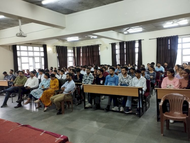 हिमाचल प्रदेश विश्वविद्यालय क्षेत्रीय केंद्र में रेबीज जागरूकता कार्यक्रम आयोजित