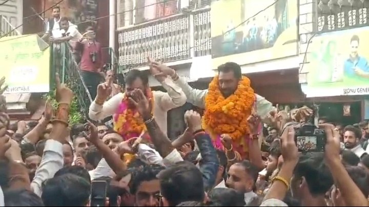 शिमला: भाजयुमो के नवनियुक्त राज्य अध्यक्ष डॉ सन्नी शुक्ला ने रैली की दीप कमल पहुंचे....