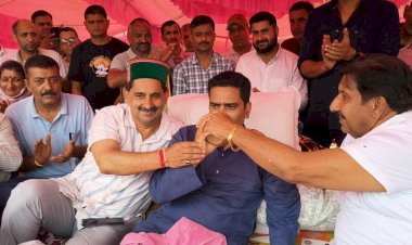 जालंधर-मंडी राष्ट्रीय राजमार्ग के असंतोषजनक कार्यों का मुद्दा केंद्र के समक्ष पुरजोर ढंग से उठाएगी प्रदेश सरकार : मुकेश अग्निहोत्री