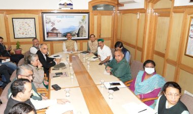 मुख्यमंत्री ने बारिश से हुए नुकसान की समीक्षा की, राहत एवं पुनर्वास कार्यों में तेजी लाने के निर्देश दिए