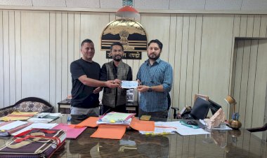 तांदी इको टूरिज़्म एसोसिएशन ने उपायुक्त को सौंपा 50 हजार रुपए का चेक