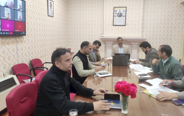 नरदेव सिंह कंवर ने अधिकारियों से उपकर संग्रह सुनिश्चित करने के लिए कहा