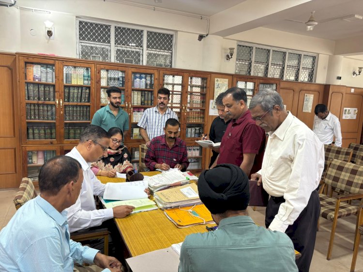 सिरमौर में राष्ट्रीय लोक अदालत में 2,677 मामलों का सफलतापूर्वक निपटारा
