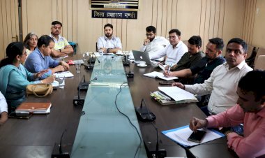 15 अक्तूबर तक सभी प्लास्टिक वेस्ट मैनेजमेंट यूनिटें क्रियाशील हों : अपूर्व देवगन