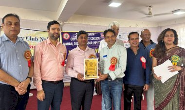 गोरक्षनाथ राजकीय संस्कृत महाविद्यालय में रक्तदान शिविर आयोजित, 41 ने किया रक्तदान