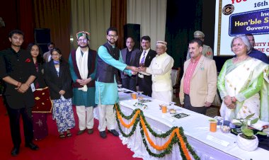 राज्यपाल ने युवाओं से अपनी ऊर्जा राष्ट्र निर्माण में लगाने का आह्वान किया