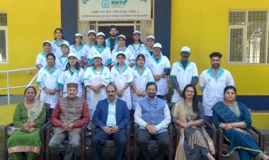 यूको आरसेटी ने किया 12 दिवसीय फास्ट फूड बनाने के प्रशिक्षण का सफल आयोजन