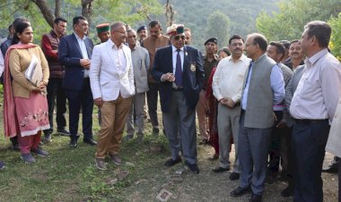 स्वास्थ्य मंत्री डॉ. (कर्नल) धनी राम शांडिल ने कोटला बड़ोग में बनने वाले आधुनिक नशा मुक्ति एवं पुनर्वास केंद्र स्थल का निरीक्षण कर 142•7 बीघा भूमि का किया चयन