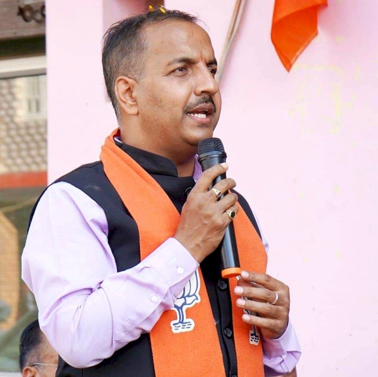 हिमाचल में तानाशाही कांग्रेस बात-बात पर हो रही एफआईआर अब बच्चों पर भी केस दर्ज : जमवाल
