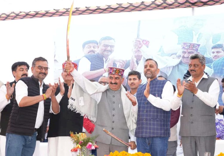 मुख्यमंत्री ने बड़सर अस्पताल को 100 बिस्तरों की क्षमता में स्तरोन्नत करने की घोषणा की