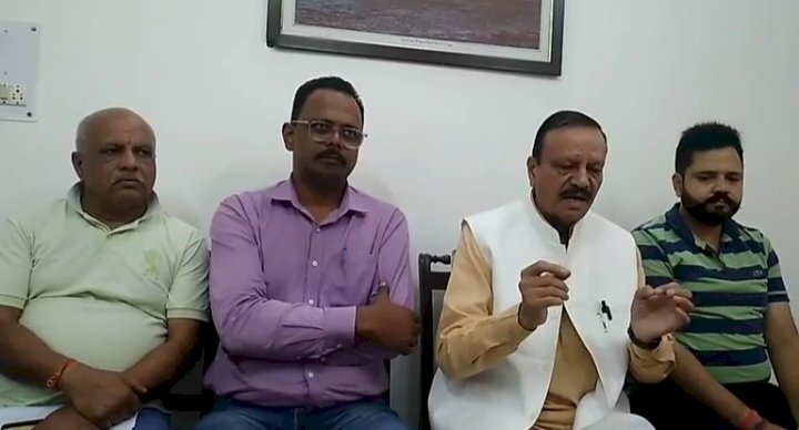 नाहन: मेडिकल कॉलेज को लेकर कैबिनेट का फ़ैसला तुगलकी फरमान, विधायक नाकामियां छुपाने के लिए कर रहे हैं शोशेबाजी: विनय गुप्ता