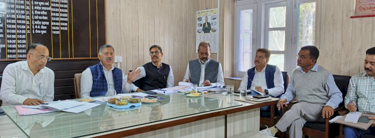 सड़क निर्माण कार्यों की गुणवत्ता एवं रखरखाव पर दिया जाए विशेष बलः राजेश धर्माणी