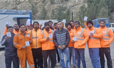 टी-डोंग जल विद्युत परियोजना मूरंग में श्रम विभाग द्वारा जागरूकता शिविर आयोजित