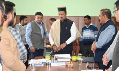 आयुष, युवा सेवाएं एवं खेल मंत्री यादवेंद्र गोमा ने नूरपुर में की विभागीय योजनाओं की व्यापक समीक्षा