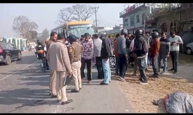नाहन: नेशनल हाईवे पर स्कूल बस-मोटरसाइकिल की भिड़ंत, बाइक चालक की मौत